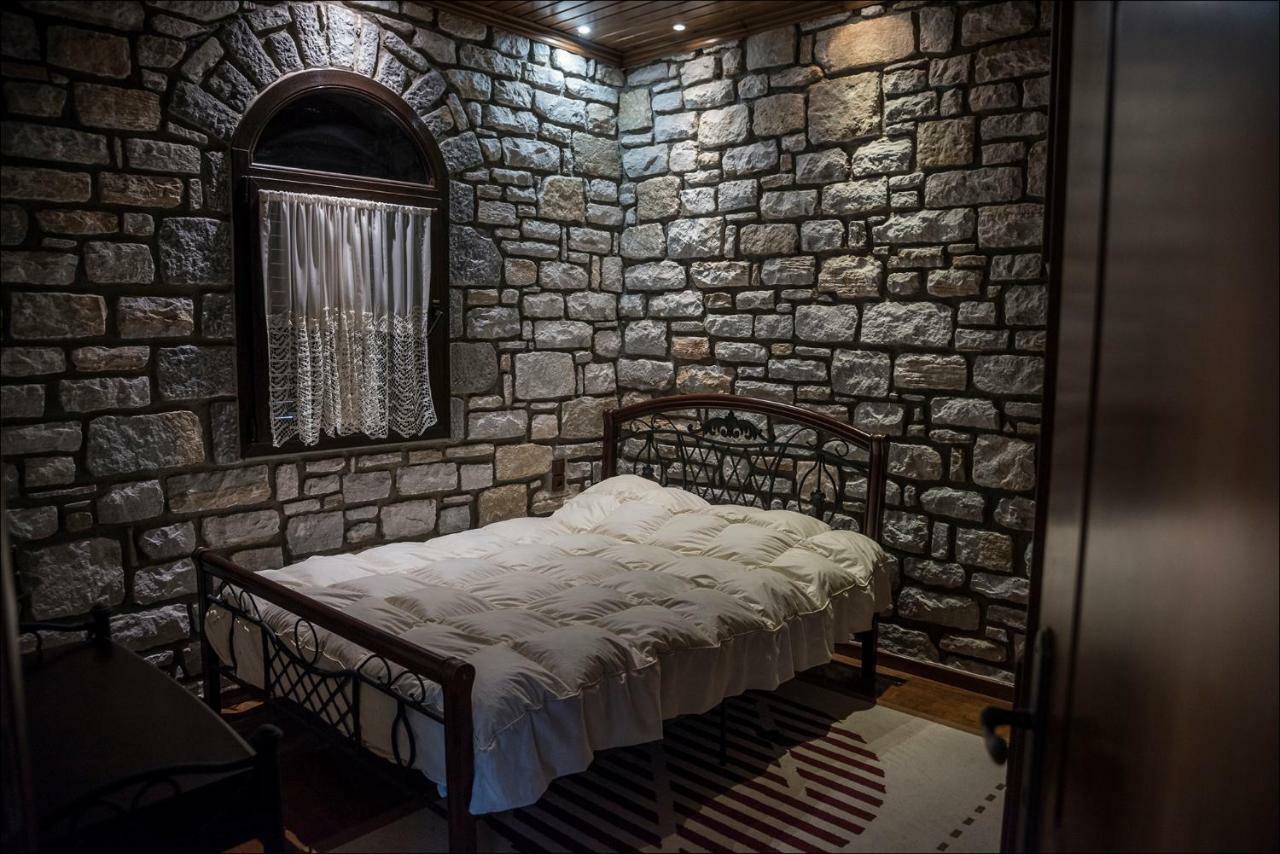 Villa Stone Mansion Anavryti, ΑΜΑ 20569 Mystras Esterno foto
