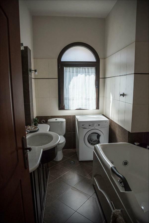 Villa Stone Mansion Anavryti, ΑΜΑ 20569 Mystras Esterno foto