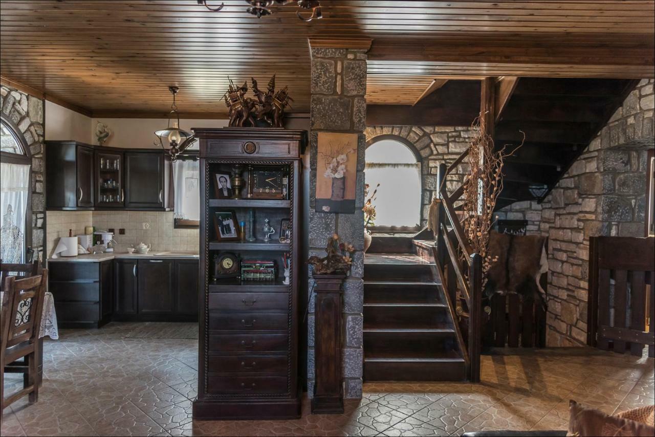 Villa Stone Mansion Anavryti, ΑΜΑ 20569 Mystras Esterno foto